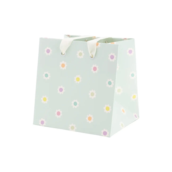 Pack of 6 small blue daisy gift bags or loot bags