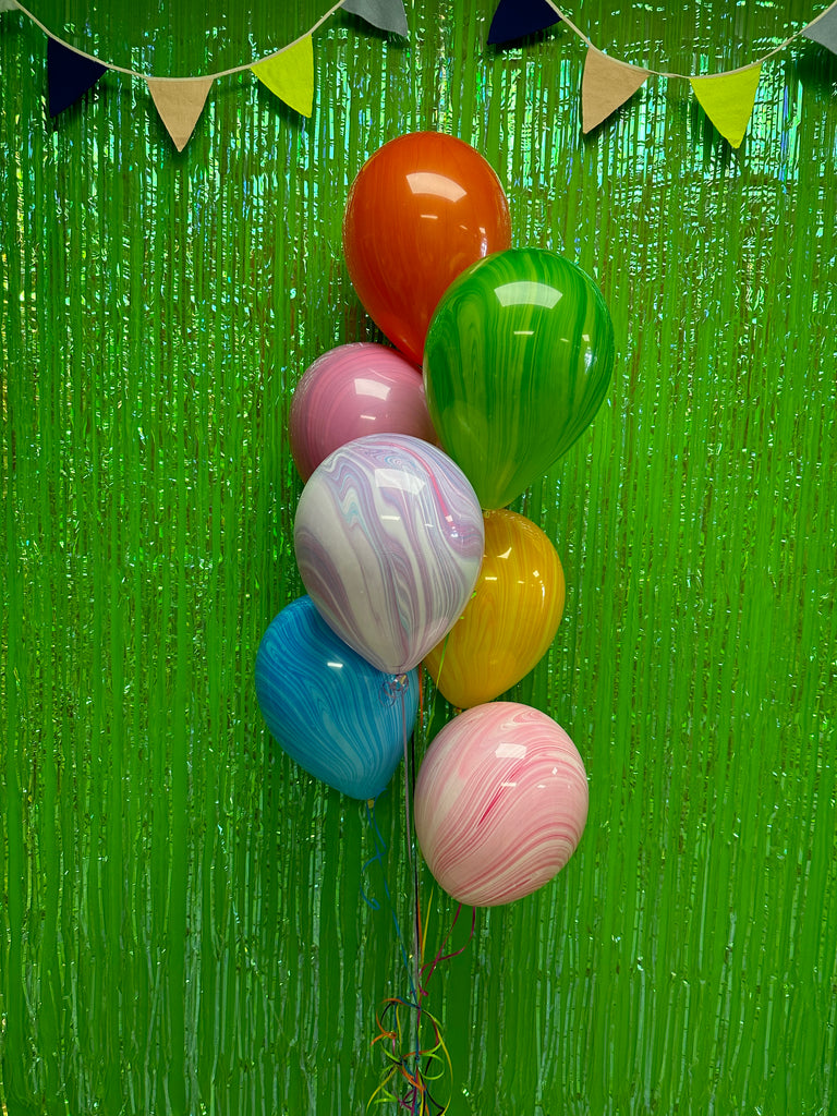 Marble balloon bouquet