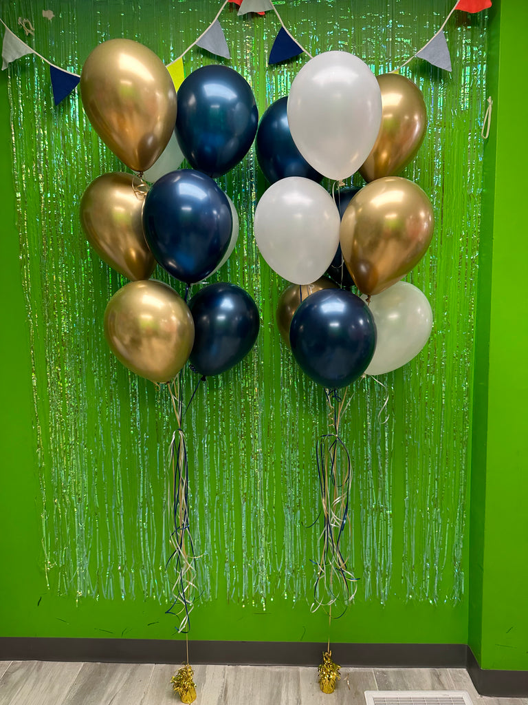 Midnight blue, chrome gold and pearl white bouquets