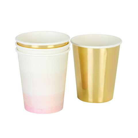 We heart pink cups