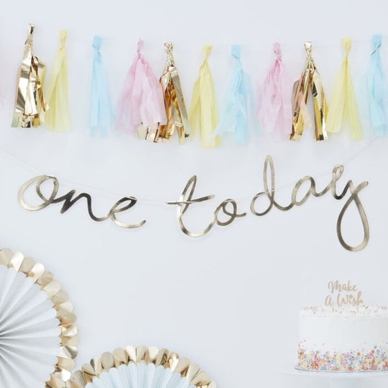 *HALF PRICE* Gold one today garland
