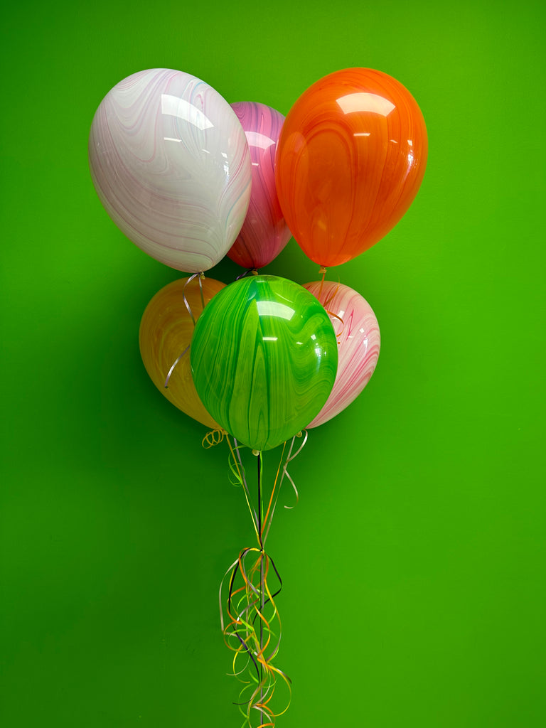 Marble balloon bouquet