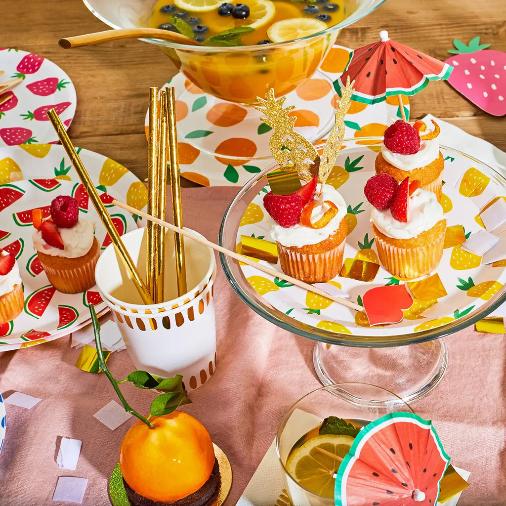 Fruit punch dessert plates