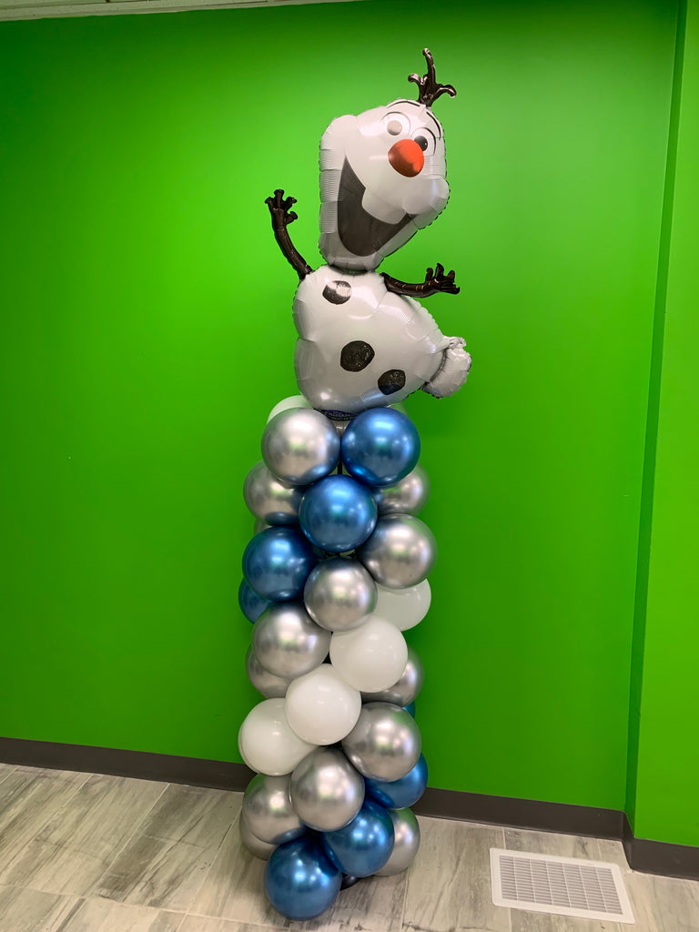 Olaf balloon pillar