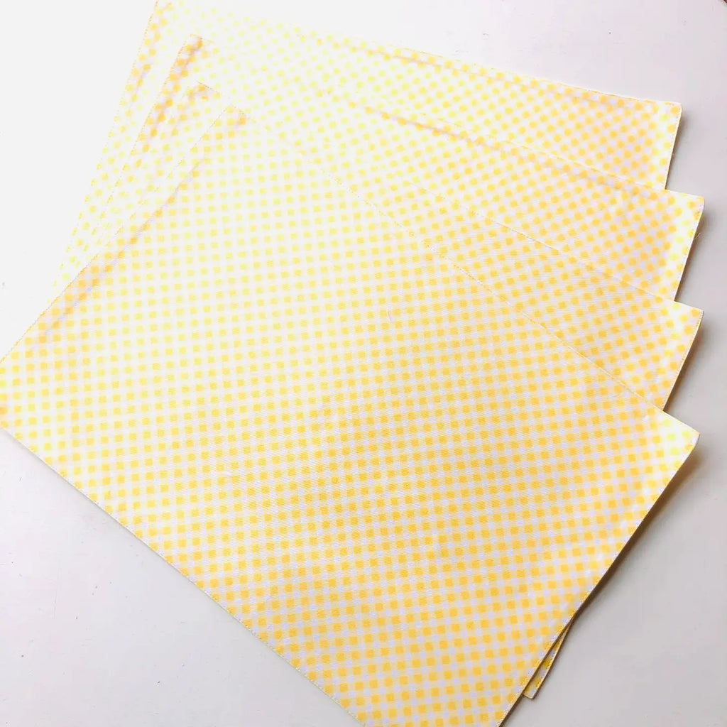 Yellow gingham 4 piece place mats